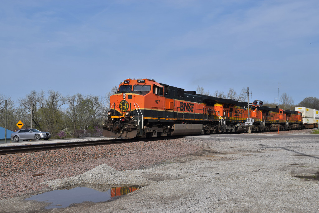 BNSF 977 North 